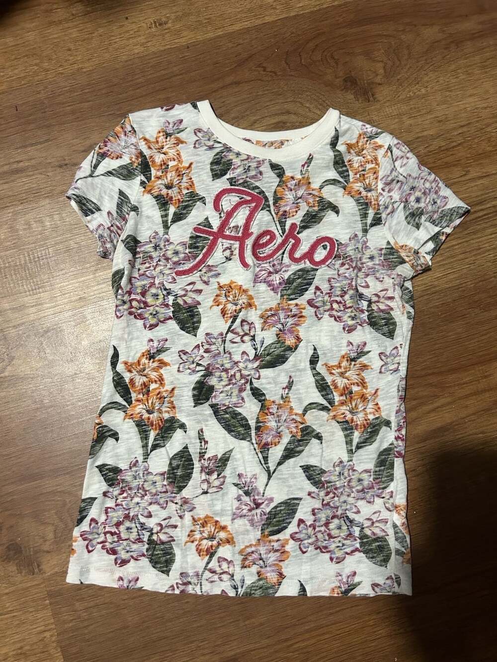 Aeropostale Floral Print T-Shirt with Red Logo Embroidery